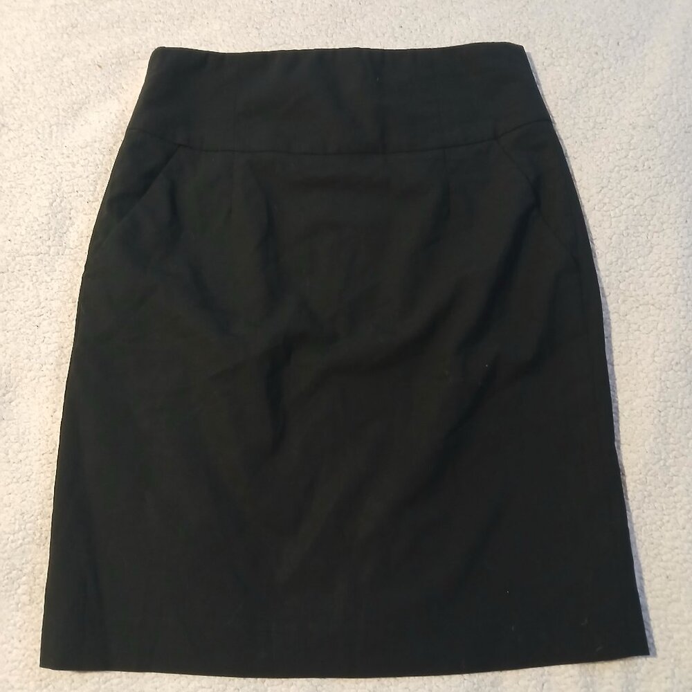Banana Republic Women's Black Wool Pencil Skirt  SZ 4